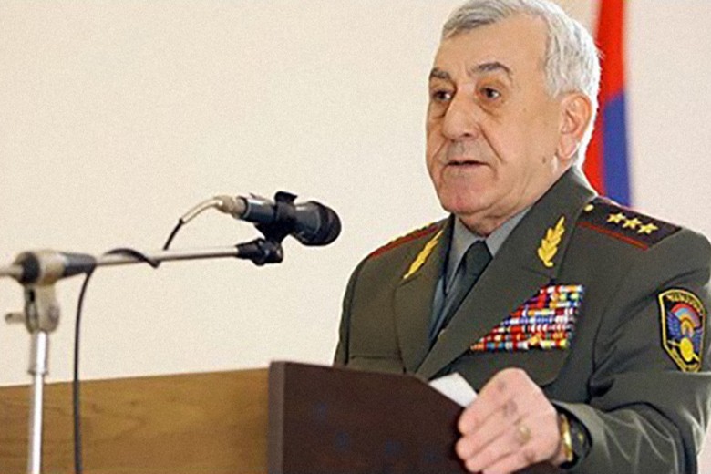 Микаел Арутюнян