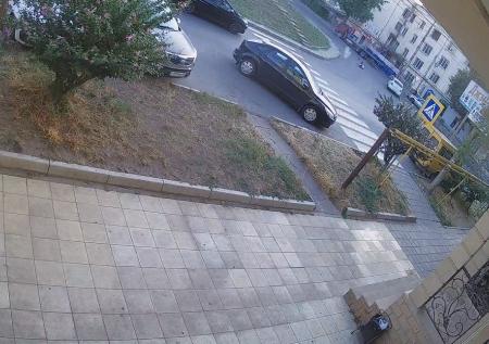 Перестрелка террористов с сотрудниками ДПС в Махачкале попала на камеру