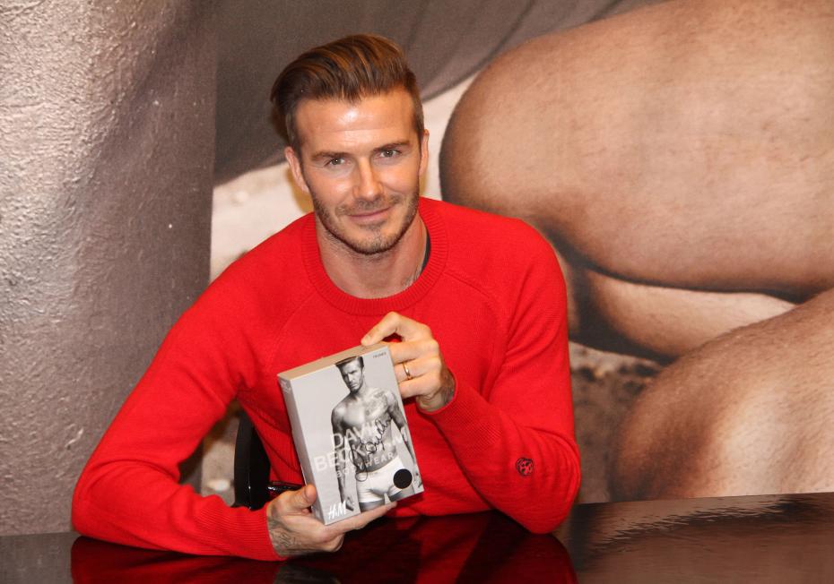 Дэвид Бекхем продвигает свою коллекцию боди-арта на H & M TImes Square, 2014 год