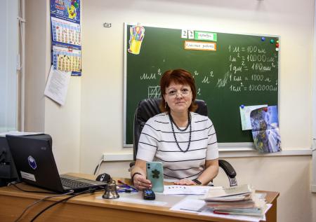 В Минпросвещения сообщили, что свыше 75% педагогов имеют оклад меньше МРОТ
