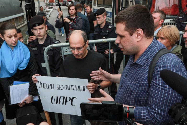 Константин Янкаускас (справа)