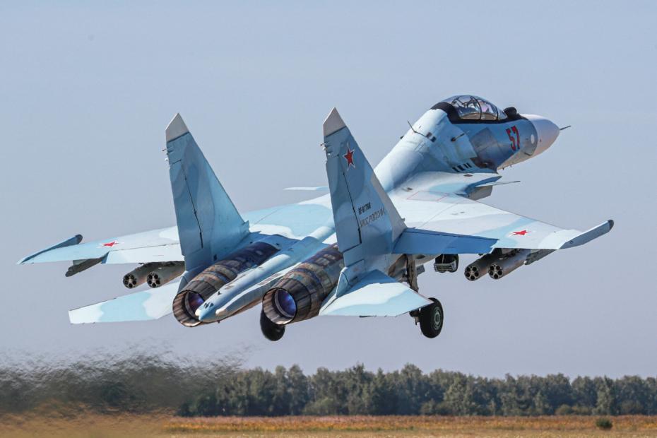 Истребитель Су-30СМ