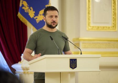На Украине Зеленского обвинили в нарушении закона о языке