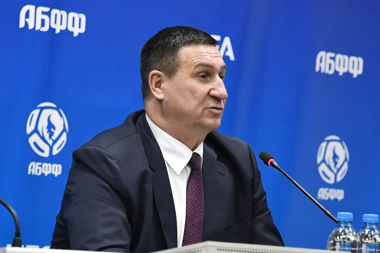 Владимир Базанов