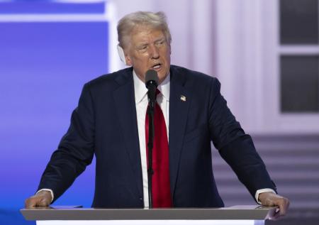 Трамп обещал обнародовать доказательства своего хорошего здоровья