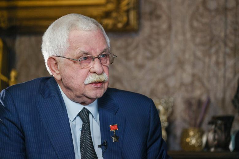 Александр Руцкой