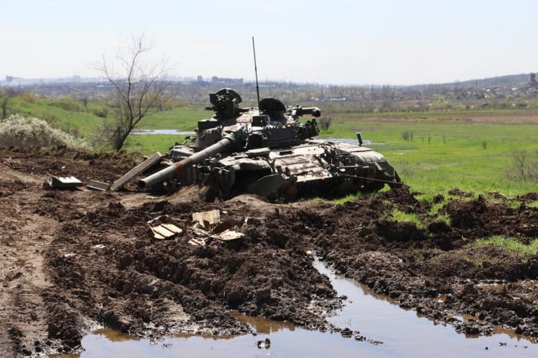 Разбитая украинская бронетехника в Артемовске