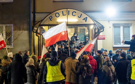 Арест экс-главы МВД Польши спровоцировал протесты в Варшаве