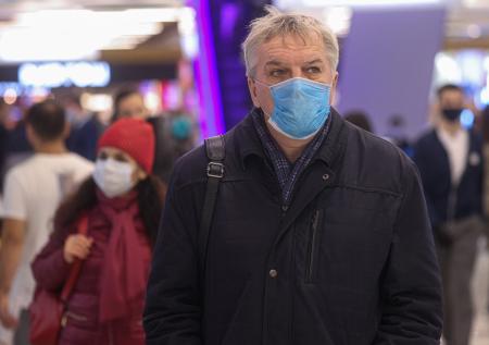 Мэрия Москвы начнёт следить за ношением масок в торговых центрах 
