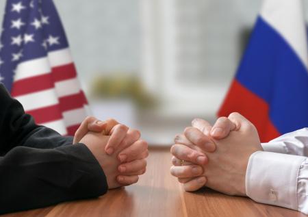 Стало известно о предварительных контактах России и США по Украине