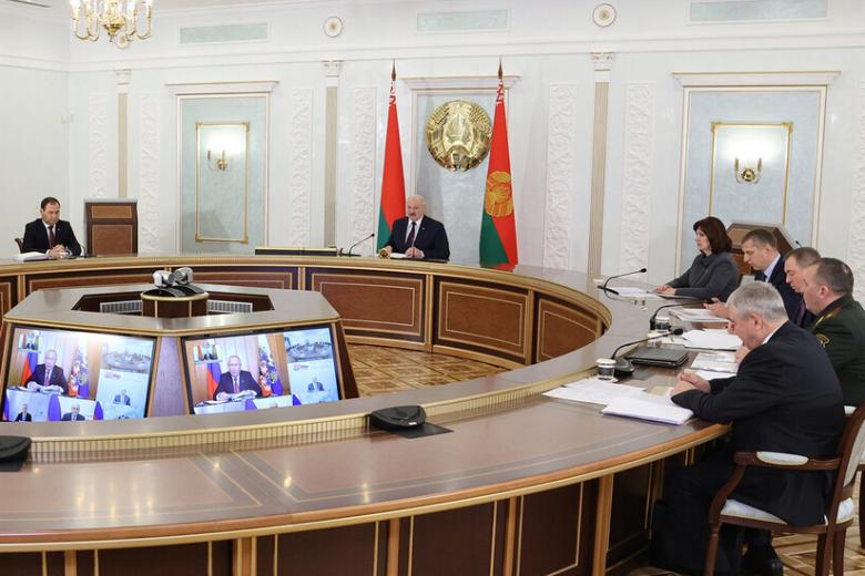 Президент Беларуси Александр Лукашенко 4 ноября принял участие в заседании Высшего государственного совета Союзного государства
