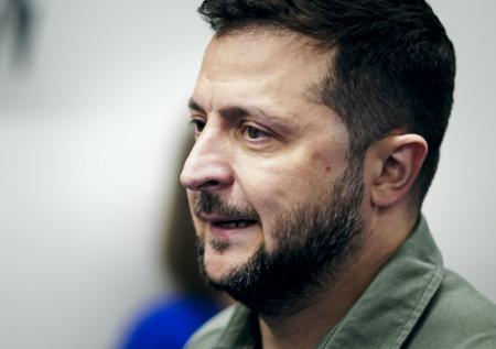 «Зеленский в отчаянии»: в США рассказали о попытках Киева скрыть потери ВСУ