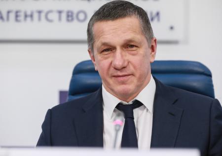 Трутнев назвал способ нарастить интенсивность использования Севморпути