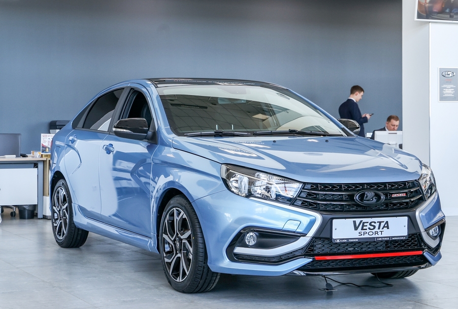  Lada Vesta