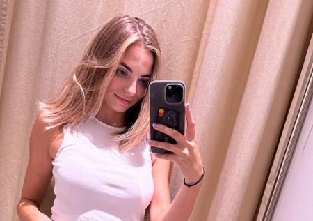 Оскорблявшая россиян стримерша записала оправдательное видео