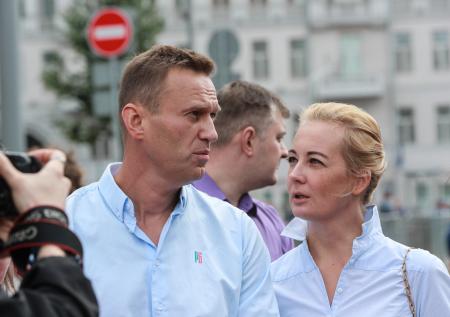 Google Play вернул для россиян доступ к приложению Навального