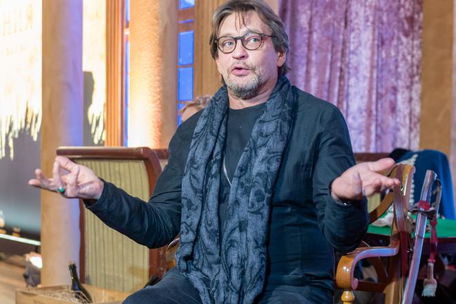 Александр Домогаров