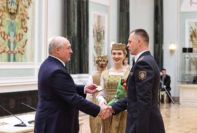 Александр Лукашенко и Михаил Гриб