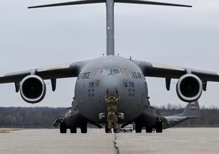 Мексика отказала США в приеме рейса с нелегалами