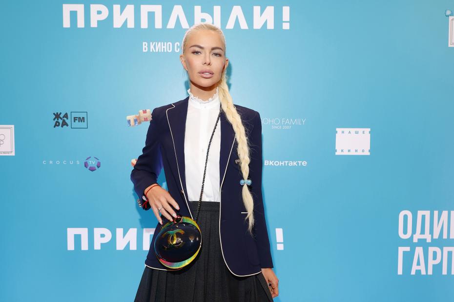 Алиса Лобанова