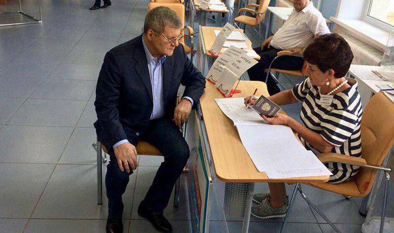Юрий Чайка