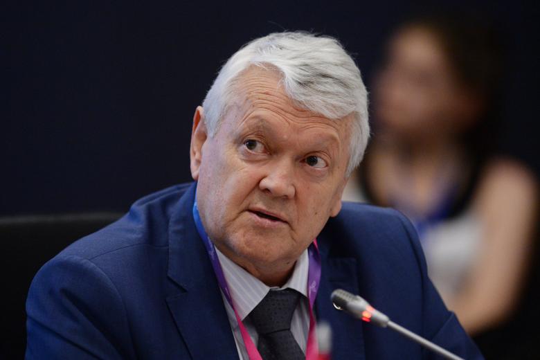 Александр Асеев