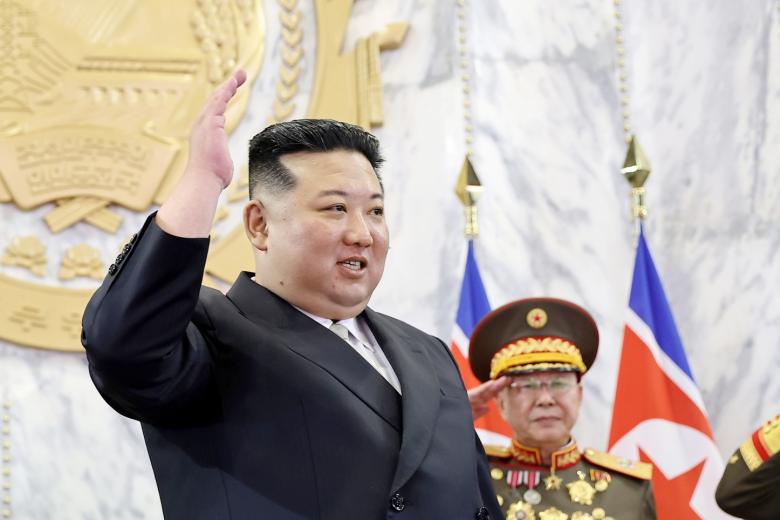 Ким Чен Ын