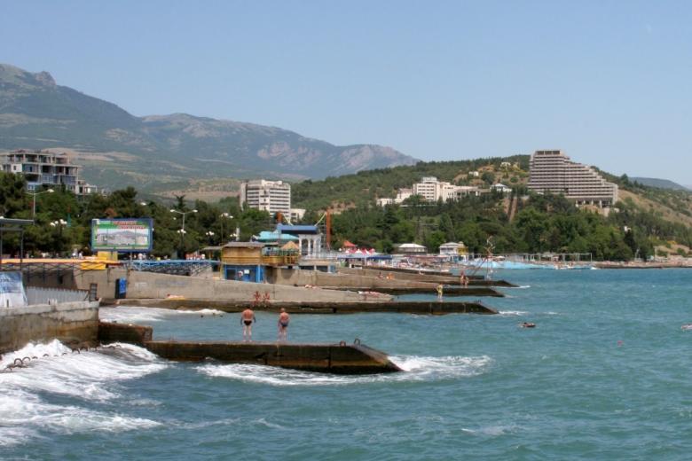 Набережная Алушты, Крым