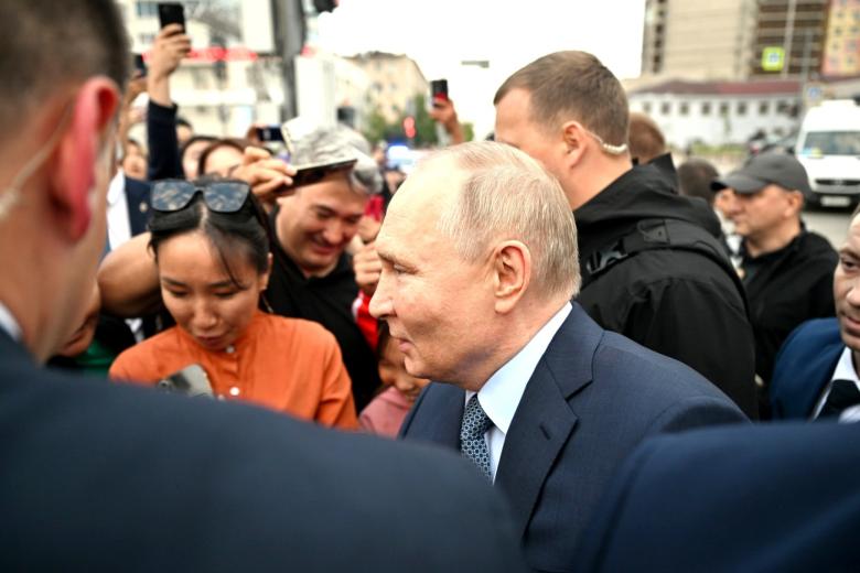 Владимир Путин
