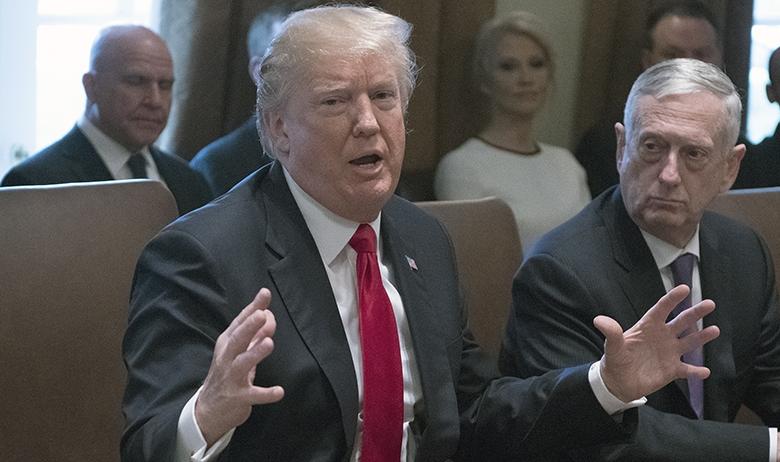 Дональд Трамп и Джеймс Мэттис