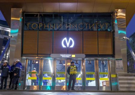 В Петербурге впервые за пять лет открыли новую станцию метро
