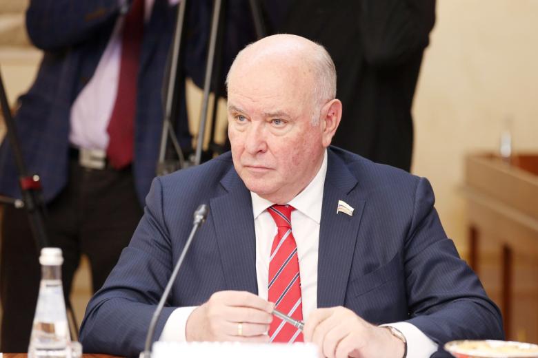Григорий Карасин