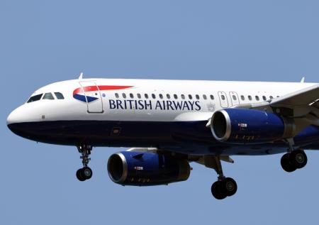 Пилот British Airways потерял работу за употребление кокаина на вечеринке