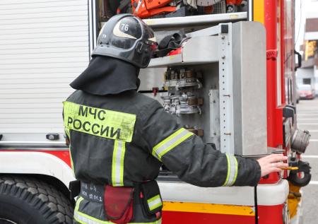 Появились кадры с моментом взрыва на частной заправке под Новосибирском