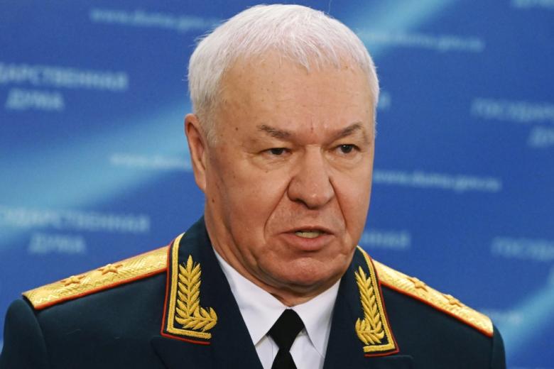 Член комитета Госдумы по обороне генерал-лейтенант Виктор Соболев