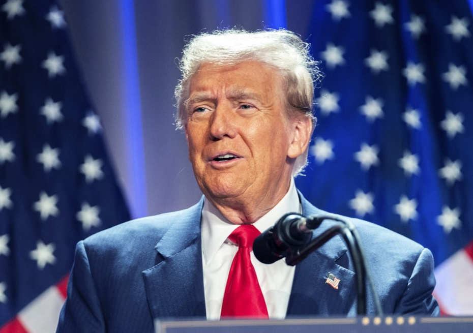 Трамп предстал в неожиданном образе на обложке журнала The Week