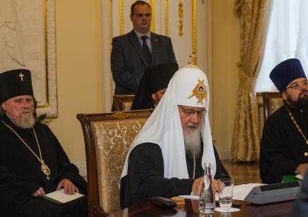 Глава Парижской архиепископии получил грамоту о единстве с РПЦ
