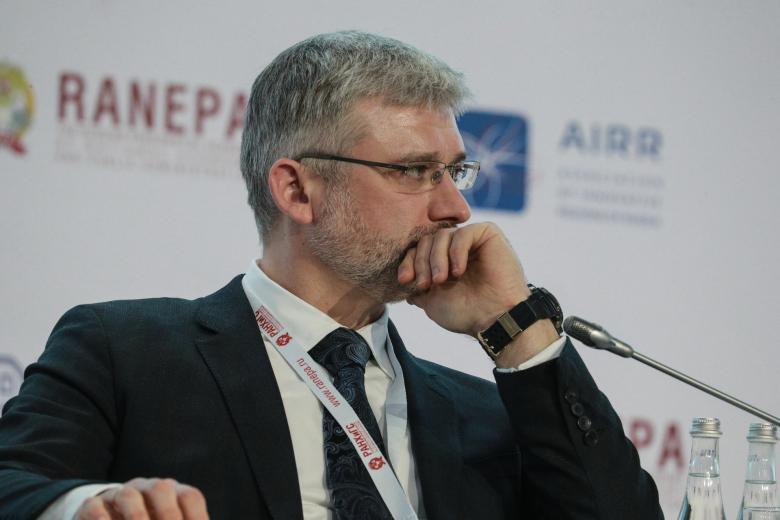 Евгений Дитрих 