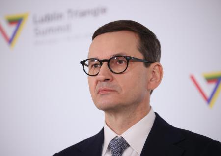 Польша предложила дополнить антироссийские санкции ЕС торговой блокадой