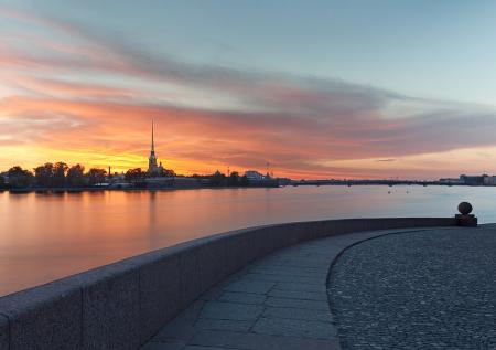 В Гидрометцентре объявили о начале сезона белых ночей в Петербурге
