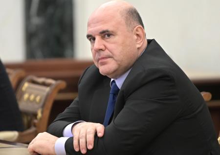 «Мы ведём работу»: Мишустин о поддержке деятелей культуры