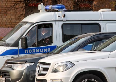 Полицейские нашли одну из двух пропавших школьниц в Красноярске