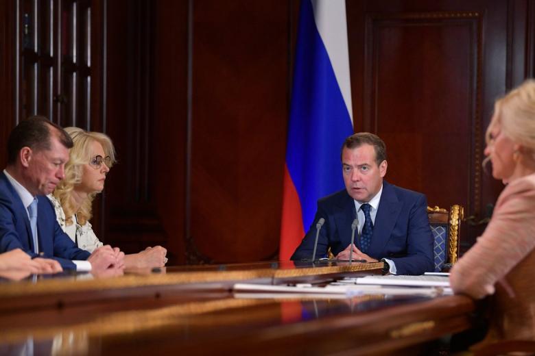 Премьер-министр РФ Дмитрий Медведев