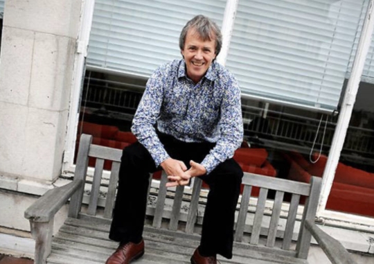 Тони Эллиот