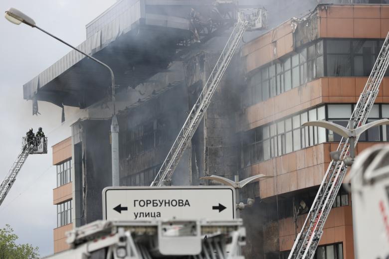 Пожар в бизнес-центре «Гранд Сетунь Плаза» на западе Москвы