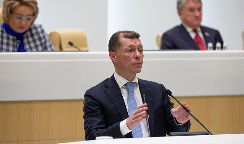 Максим Топилин