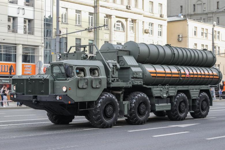Зенитная ракетная система С-400
