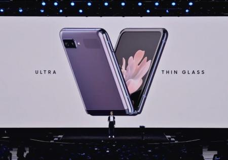 Samsung представила складной смартфон Galaxy Z Flip