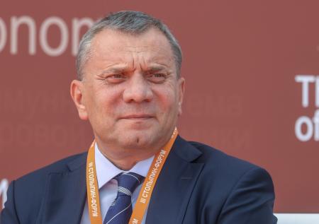 Вице-премьер Борисов назвал сферы применения лайнера Ил-114-300