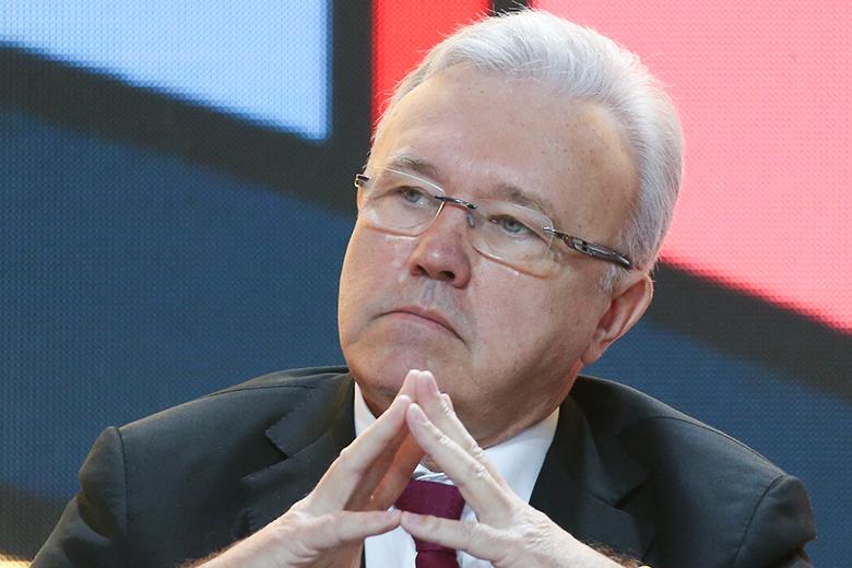 Александр Усс 